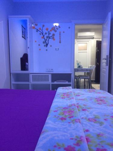 Taksim CMLM Apart to istanbul airport transfer