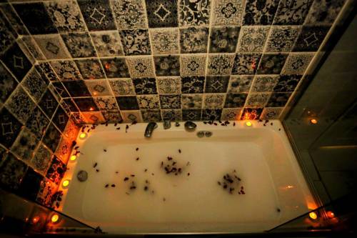 ZARA SUİT to istanbul airport transfer