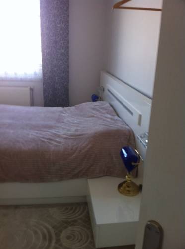Erguvan Sitesi C Blok to istanbul airport transfer