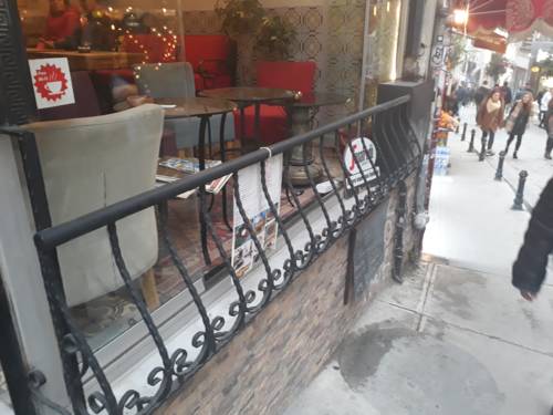 Galata Life Istanbul to istanbul airport transfer