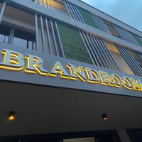 Brandroom Hotel to istanbul airport transfer