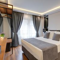 Depiero Hotel Karaköy to istanbul airport transfer