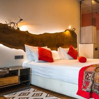 West Pera Hotel to istanbul airport transfer