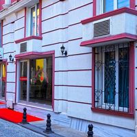 Le Safran Palace to istanbul airport transfer