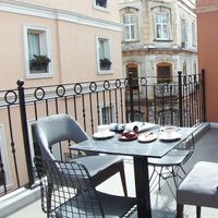 Galata Door Hotel to istanbul airport transfer