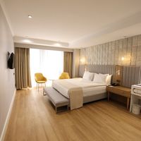 Nova Plaza Prime Hotel to istanbul airport transfer