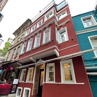 The House Co. to istanbul airport transfer